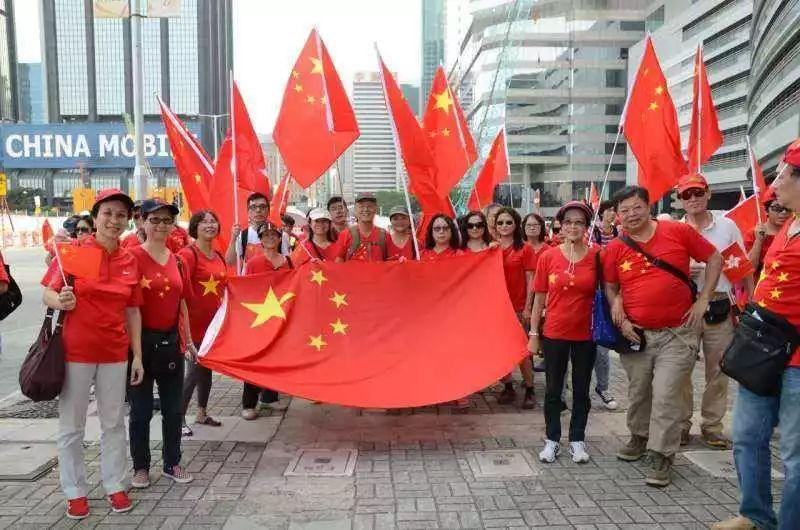 杭州市政协十二届三次会议胜利闭幕